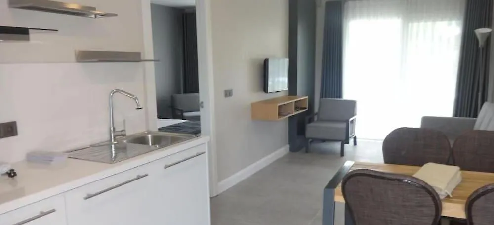 Altin Yunus Apart Beach Plus Cesme
